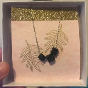 ✨ LAVA ROCK ESSENTIAL OIL DIFFUSER NECKLACE ✨